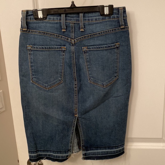 Just Black XS denim skirt - Picture 2 of 2